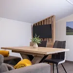 Lechner Apartman *