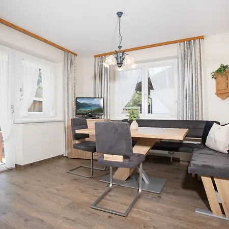 Lechner * פרטיסאו