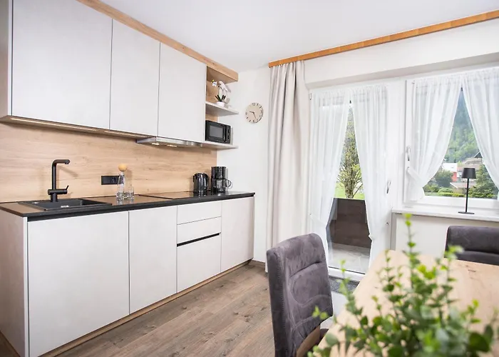 Lechner Пертизау