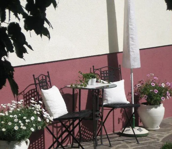 Lechner Appartamento *